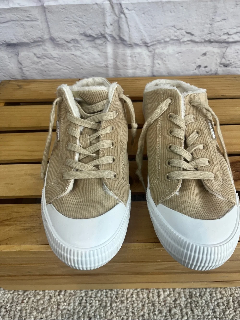 Rocketdog Y2K Sport Cheery Corduroy Slip On Mule Sneakers Size 10